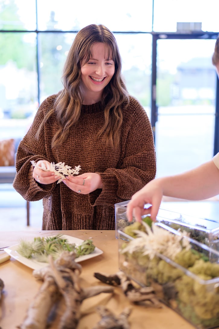 4-22 Driftwood Workshop - web-21