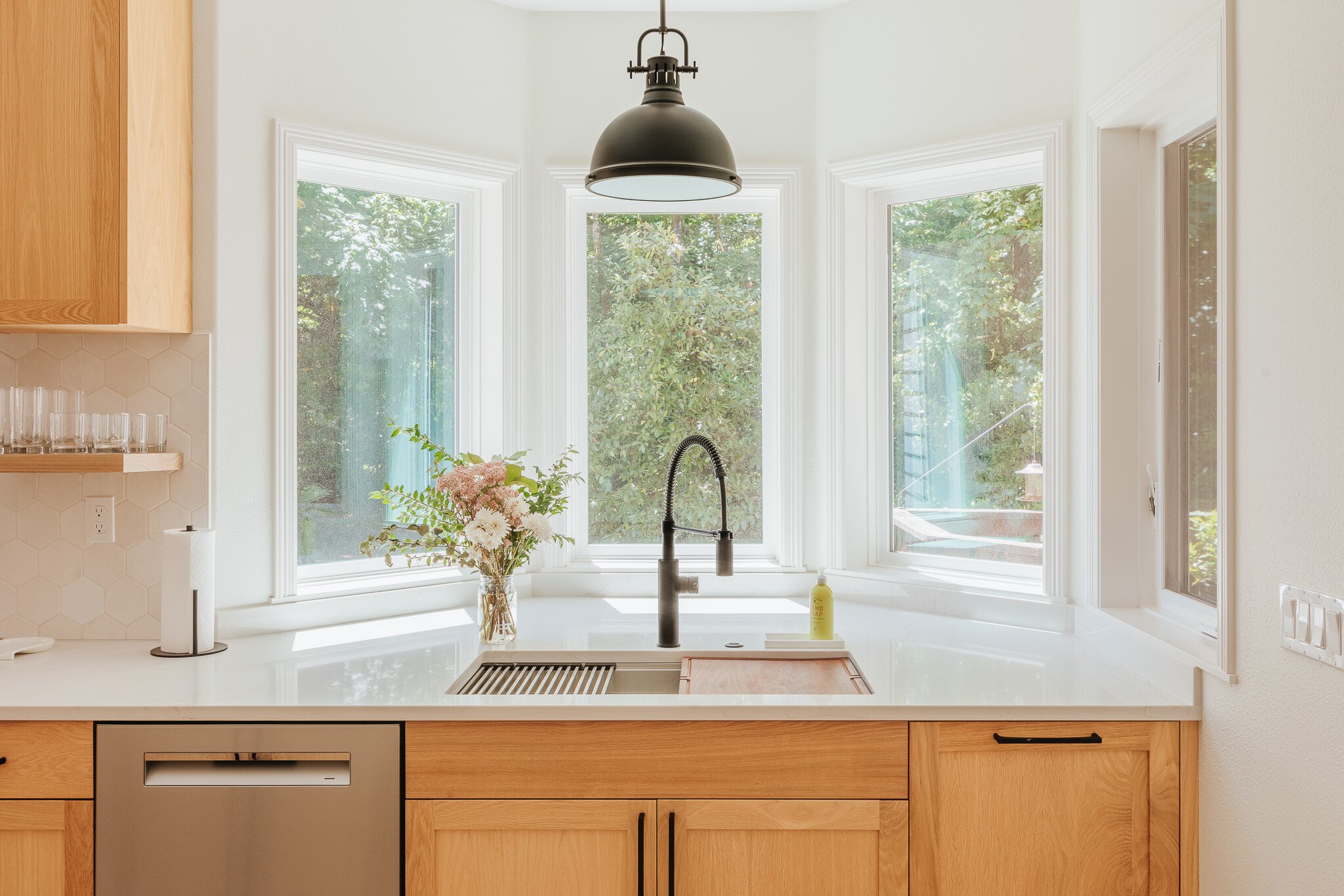 Neo Eclectic Suburban Kitchen Remodel in West Linn, OR by Lamont Bros. Design & Construction project photo 6