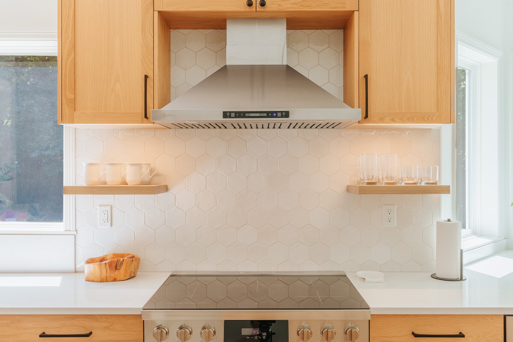 Neo Eclectic Suburban Kitchen Remodel in West Linn, OR by Lamont Bros. Design & Construction project photo 4
