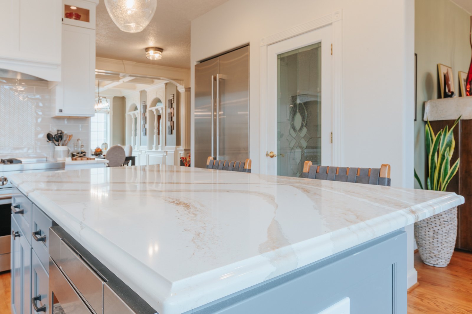 Kitchen Island 