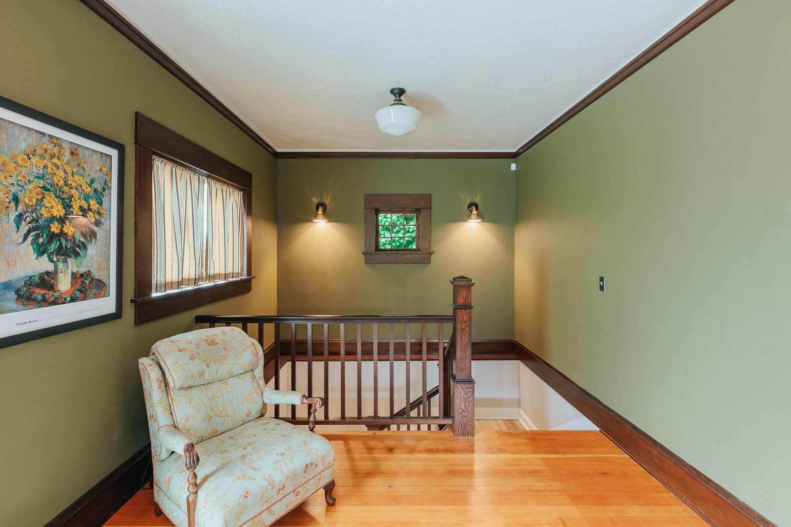 Stairs down to basement