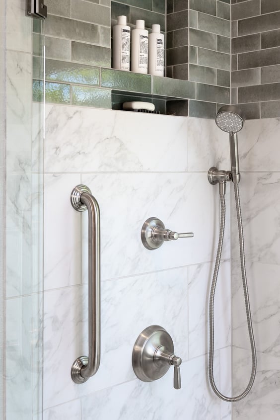 Frosted Tile Bath 25 - Web-11