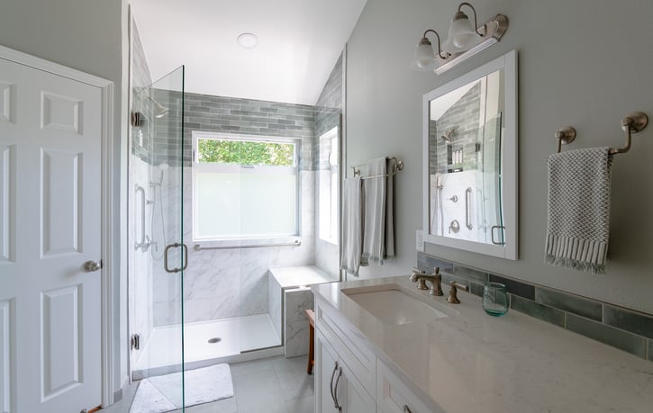Frosted Tile Bath 25 - Web-17