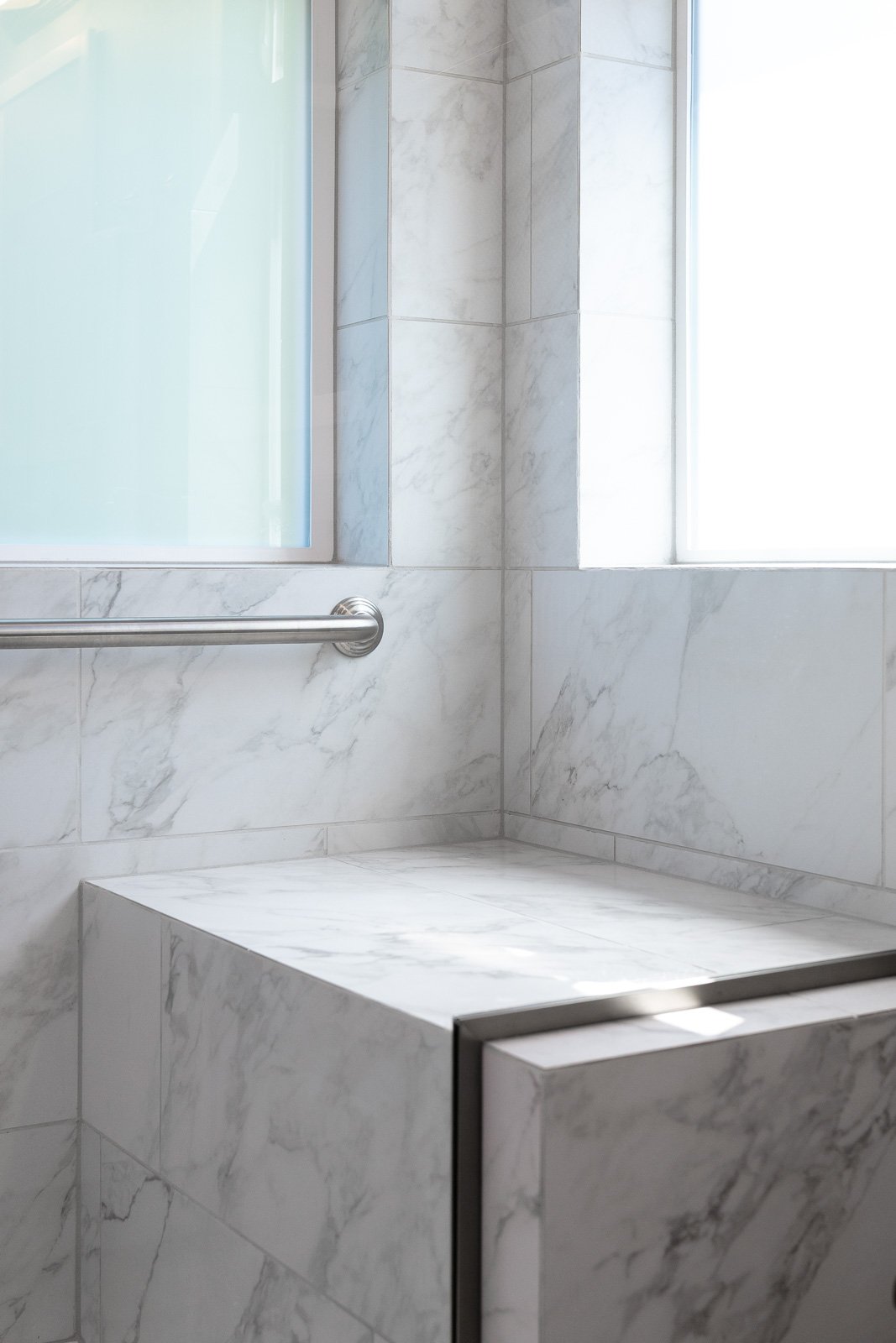 Shower bench seating