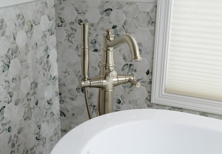 Leafy Tile Bathroom 25 Web-3