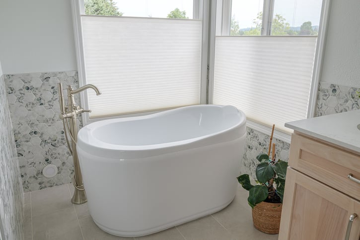 Leafy Tile Bathroom 25 Web-7