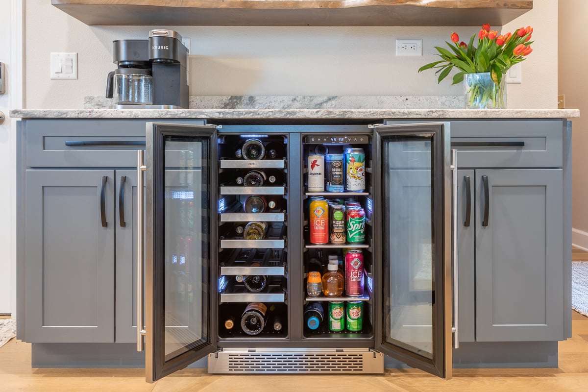 Beverage Station Ideas to Reduce Your Kitchens Clutter