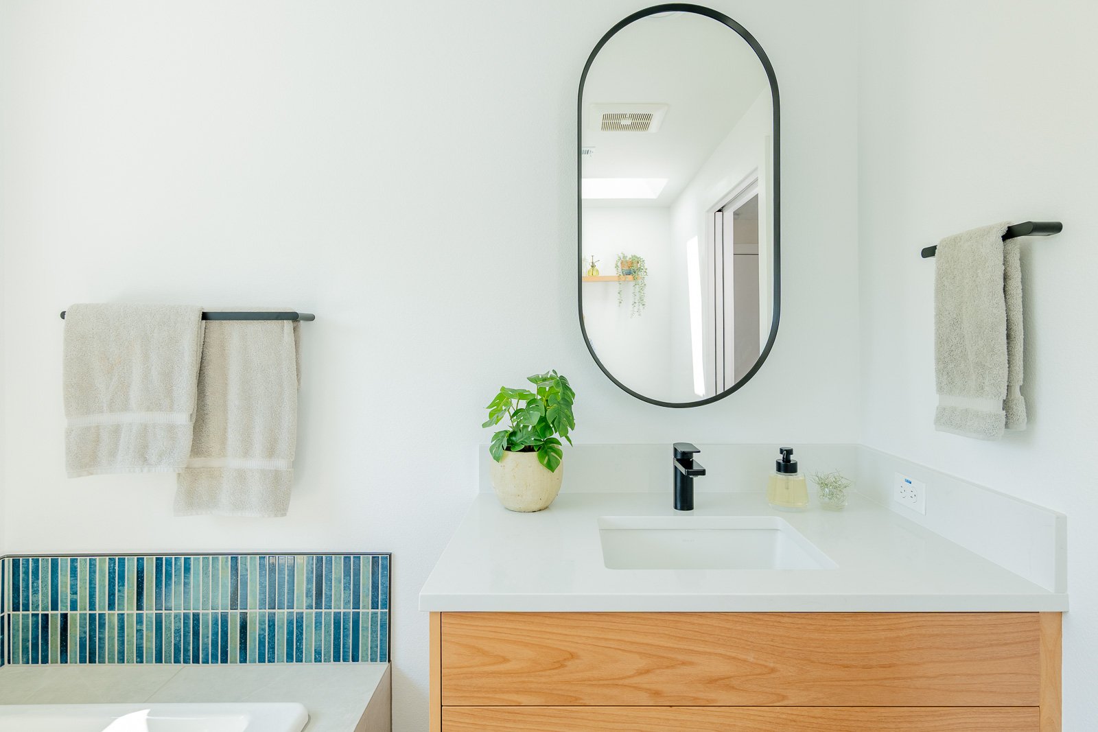 Oval vanity 