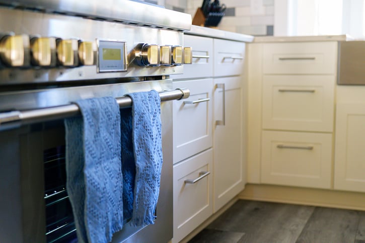 SW Portland Family Kitchen 26-30