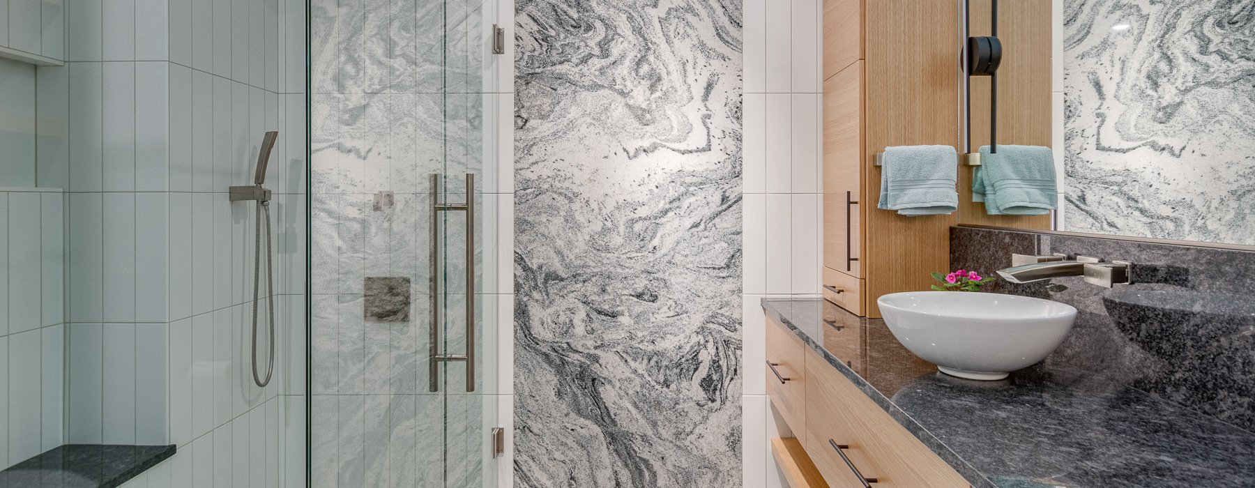 Sellwood-Moreland Modern Primary Bathroom Remodel