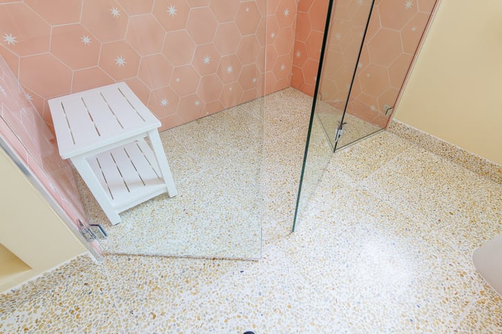 Vintage Pink Bathroom 25-32