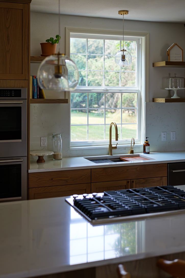 White Oak Kitchen and Dining - 29