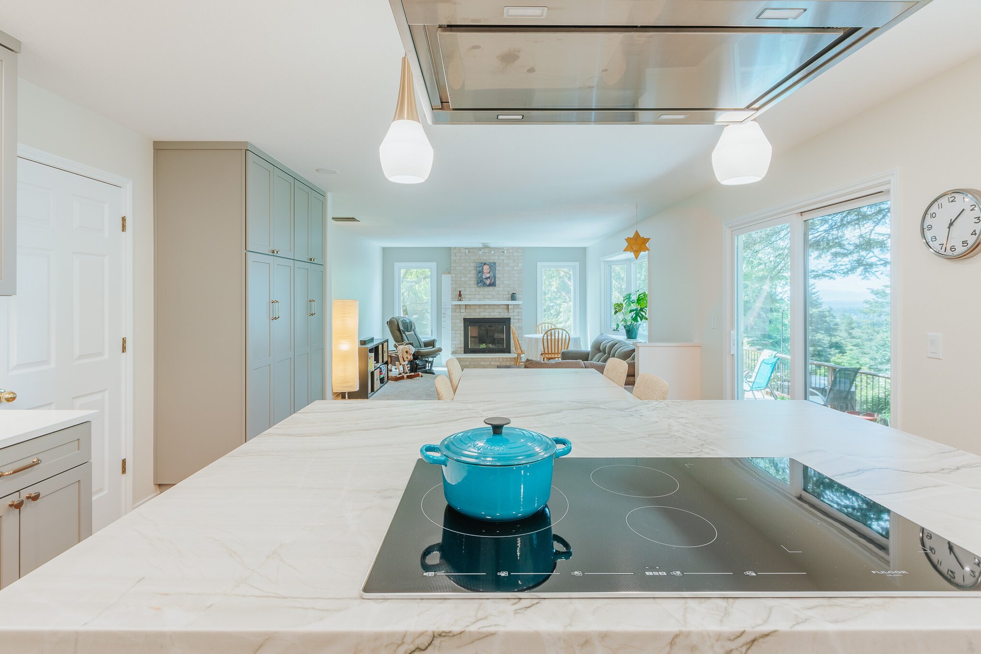 Induction stove top