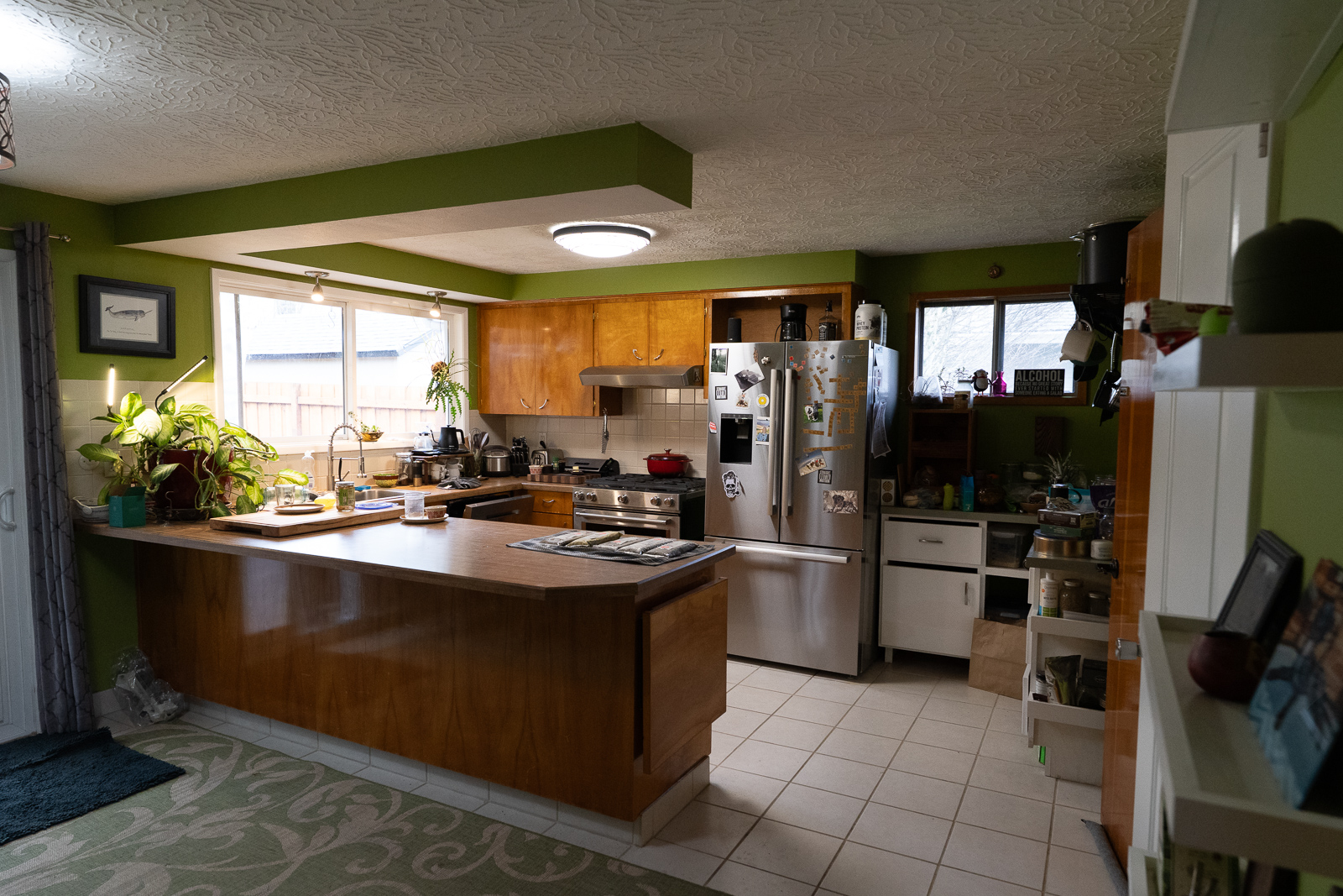BEFORE Hexagone Tile Kitchen 25-11