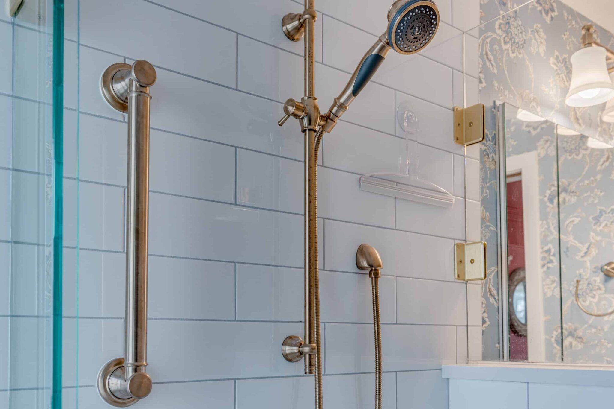 How to fix a shower leak