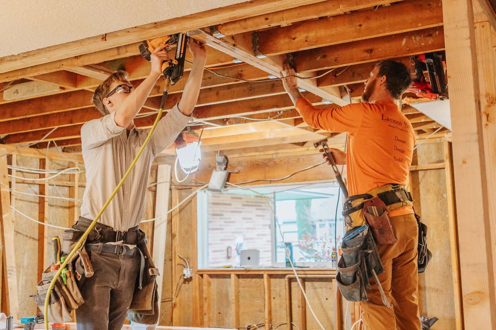 Why Do Some Remodel Contractors Cost More Than Others?