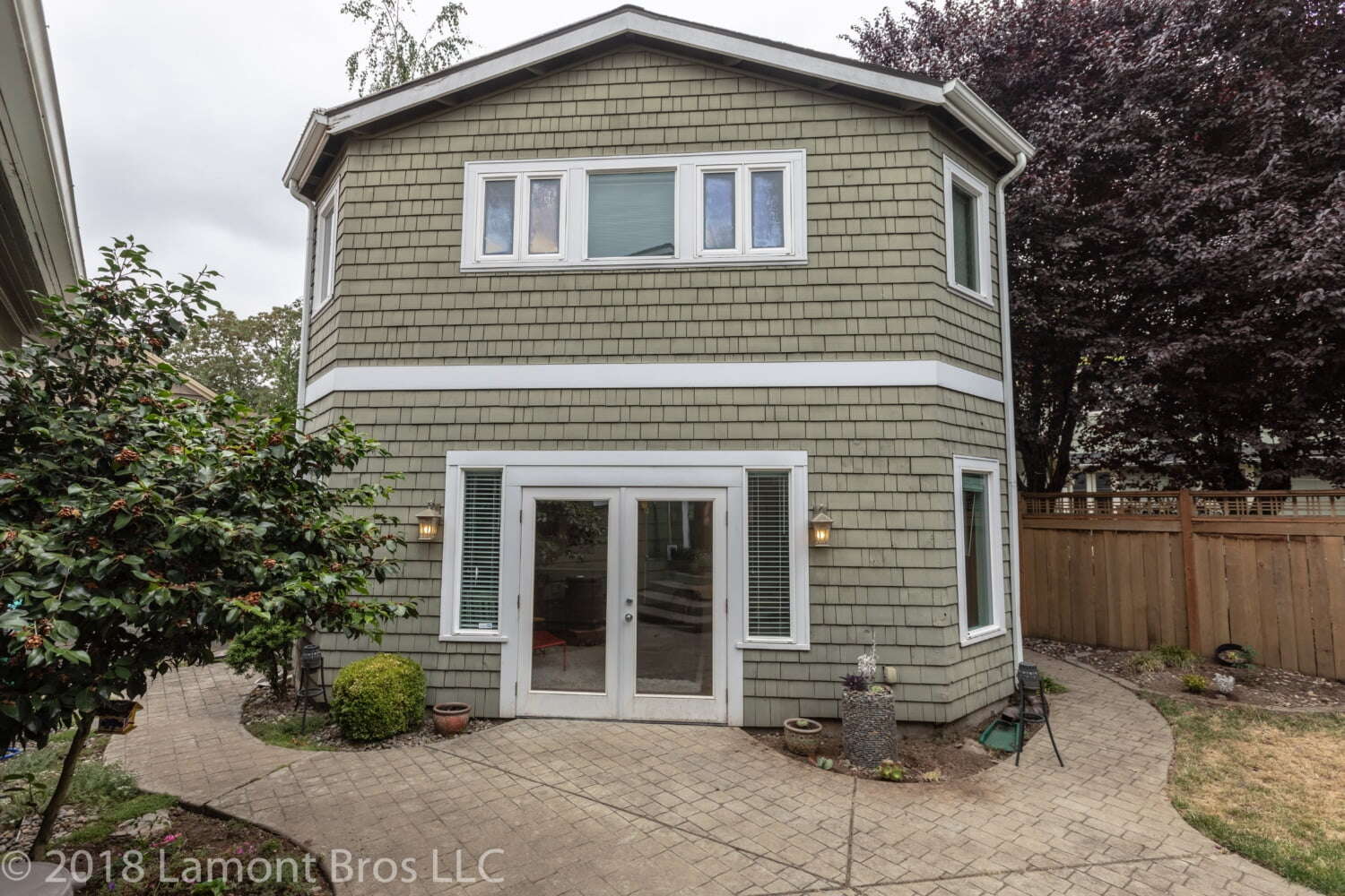 blogimg types of adus: backyard cottage