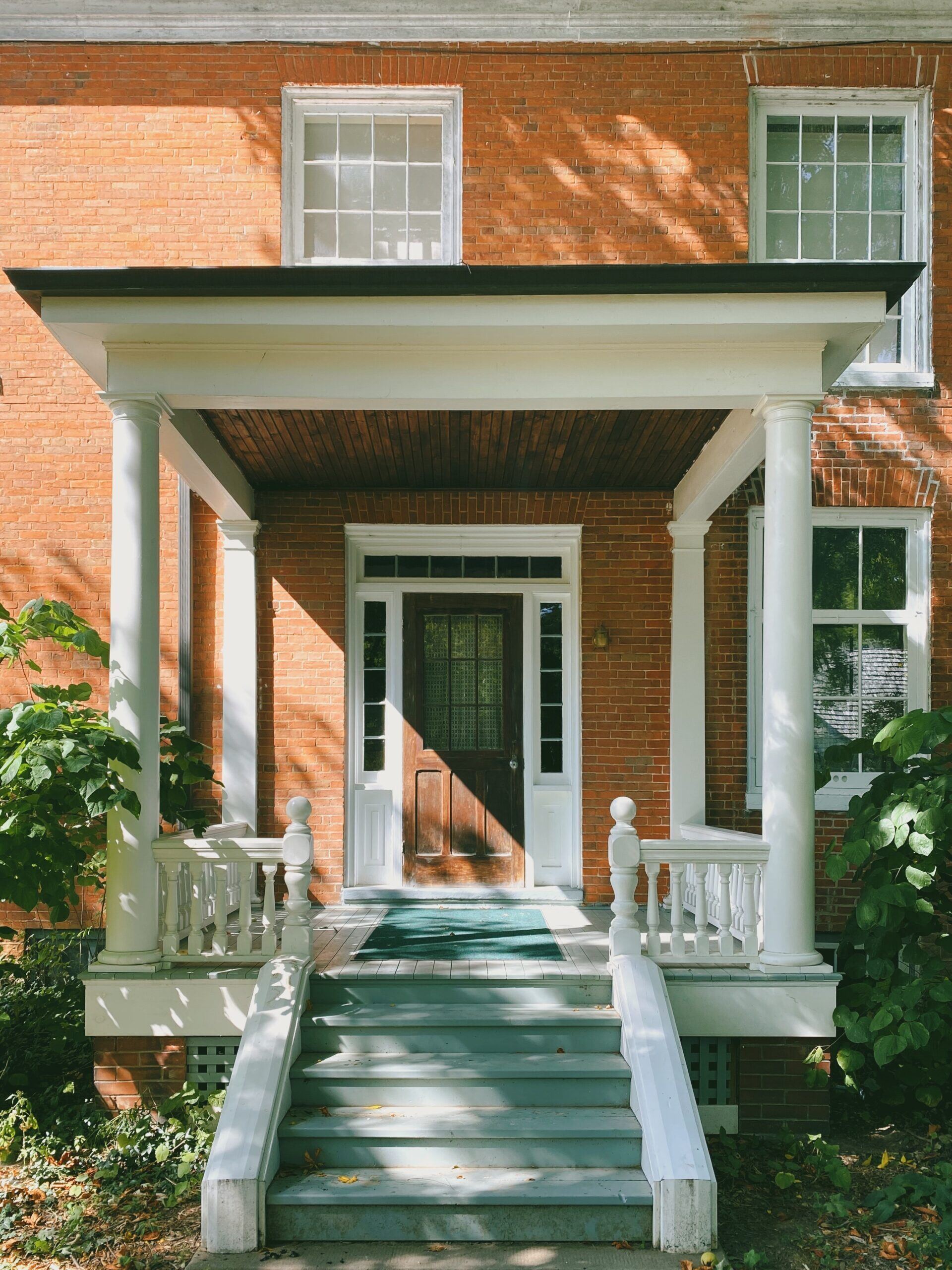 What are the different types of doors?