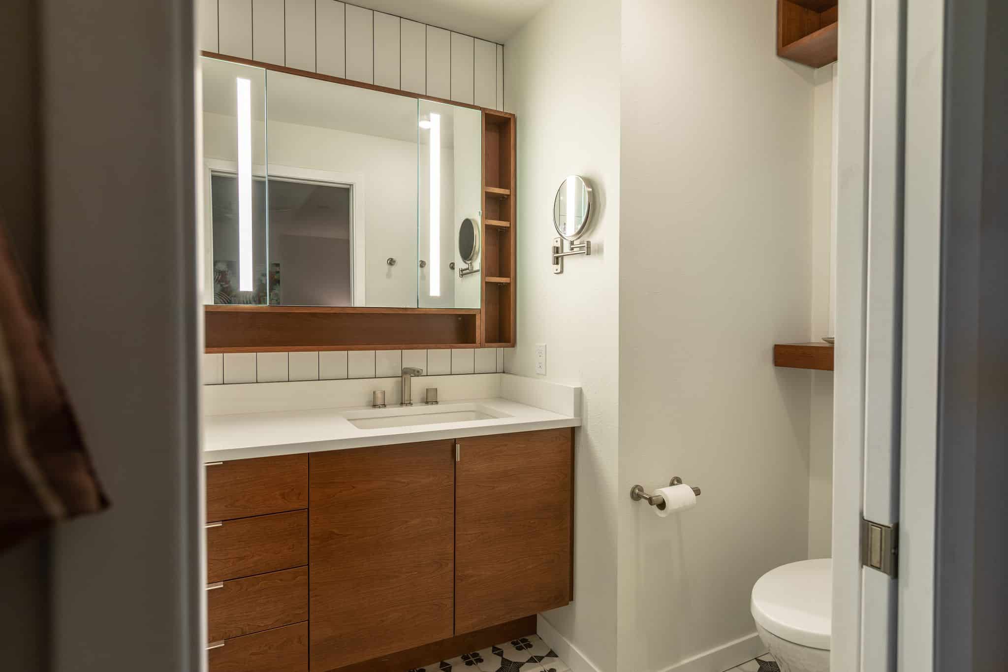 What are the different types of bathroom vanities?